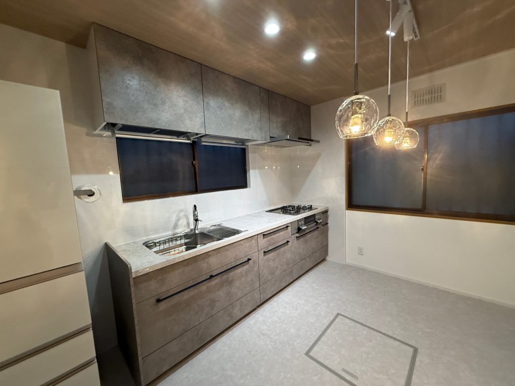 猪名川町　キッチン交換工事